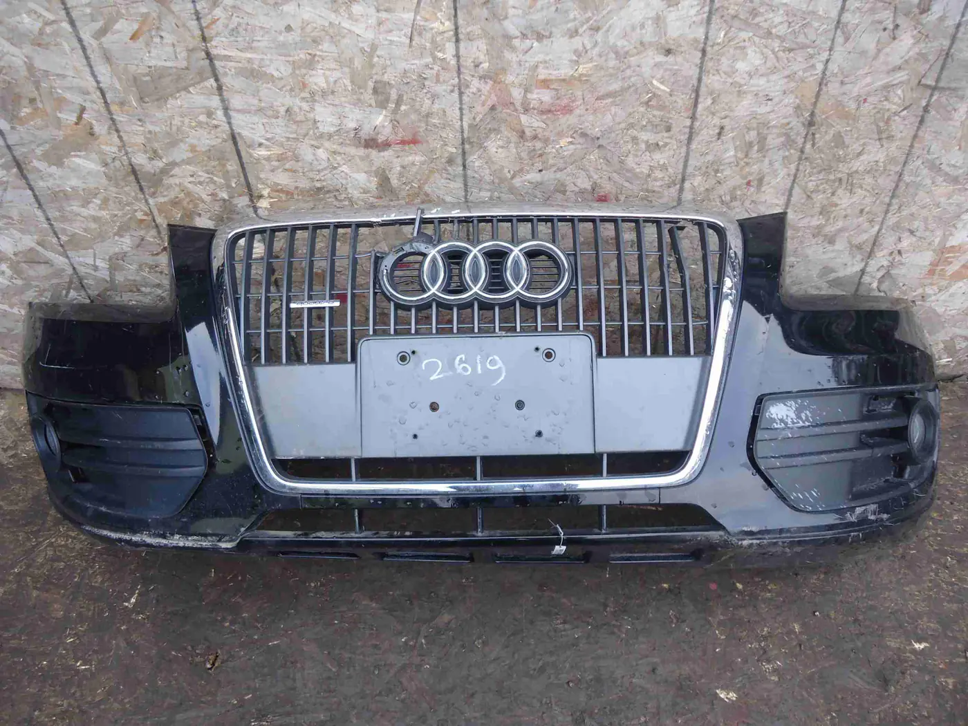 Бампер передний к Audi Q5 2011