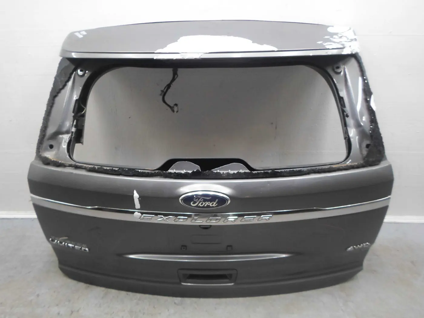 Крышка багажника к Ford Explorer 2013