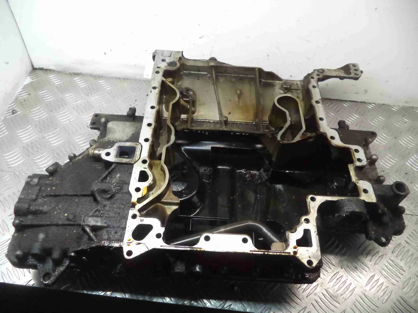 Поддон к Audi A6 1999
