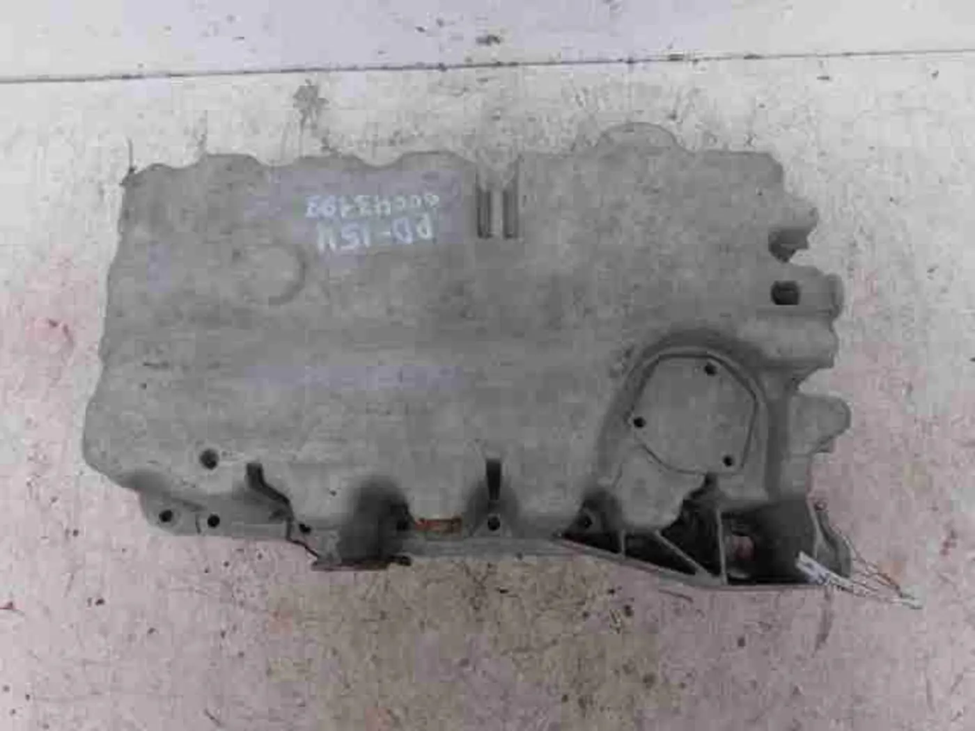Поддон к Volkswagen Passat 2005