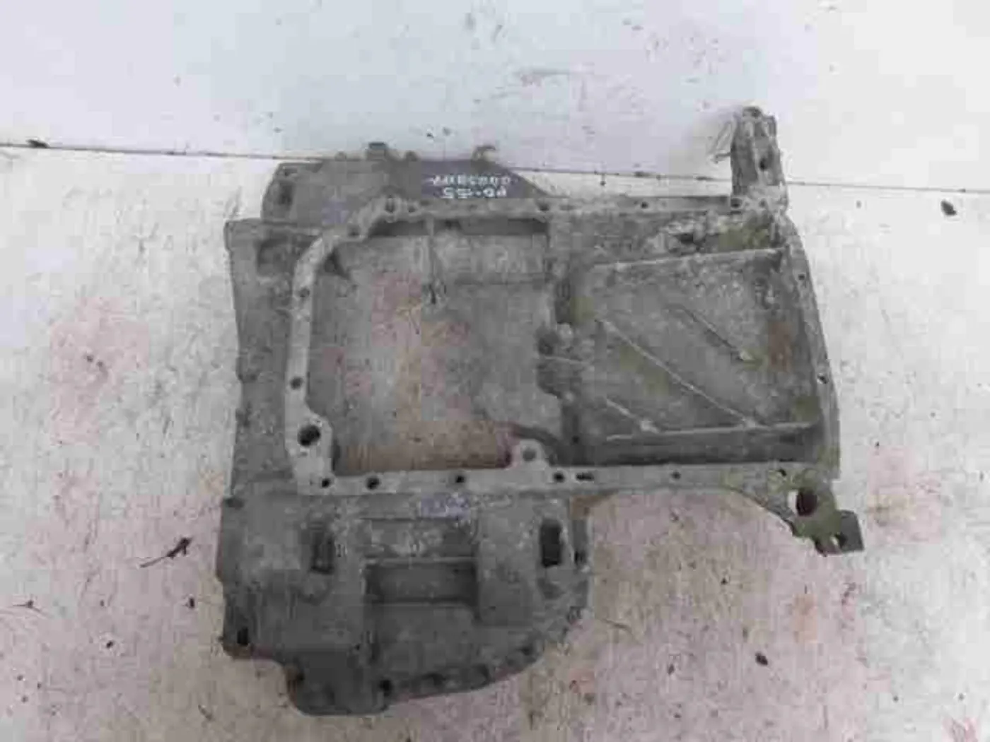 Поддон к Audi A4 2002
