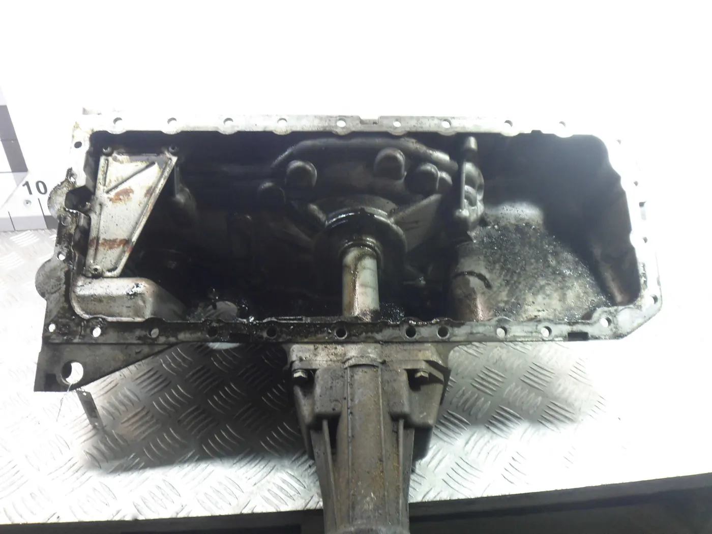 Поддон к BMW X5 2009