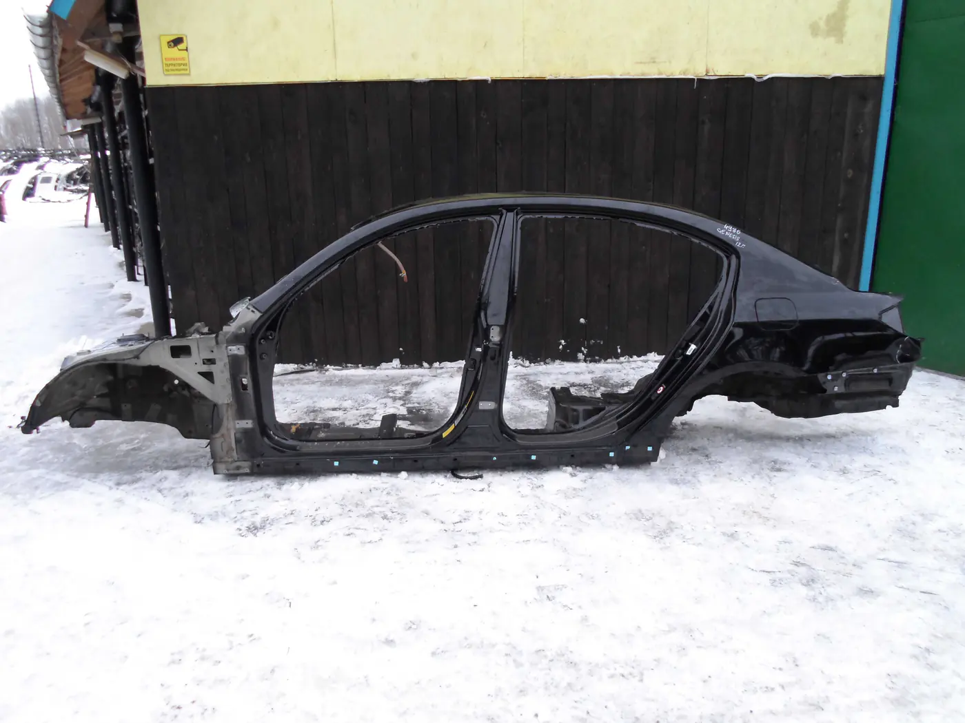 Четверть кузова к Hyundai Genesis 2012