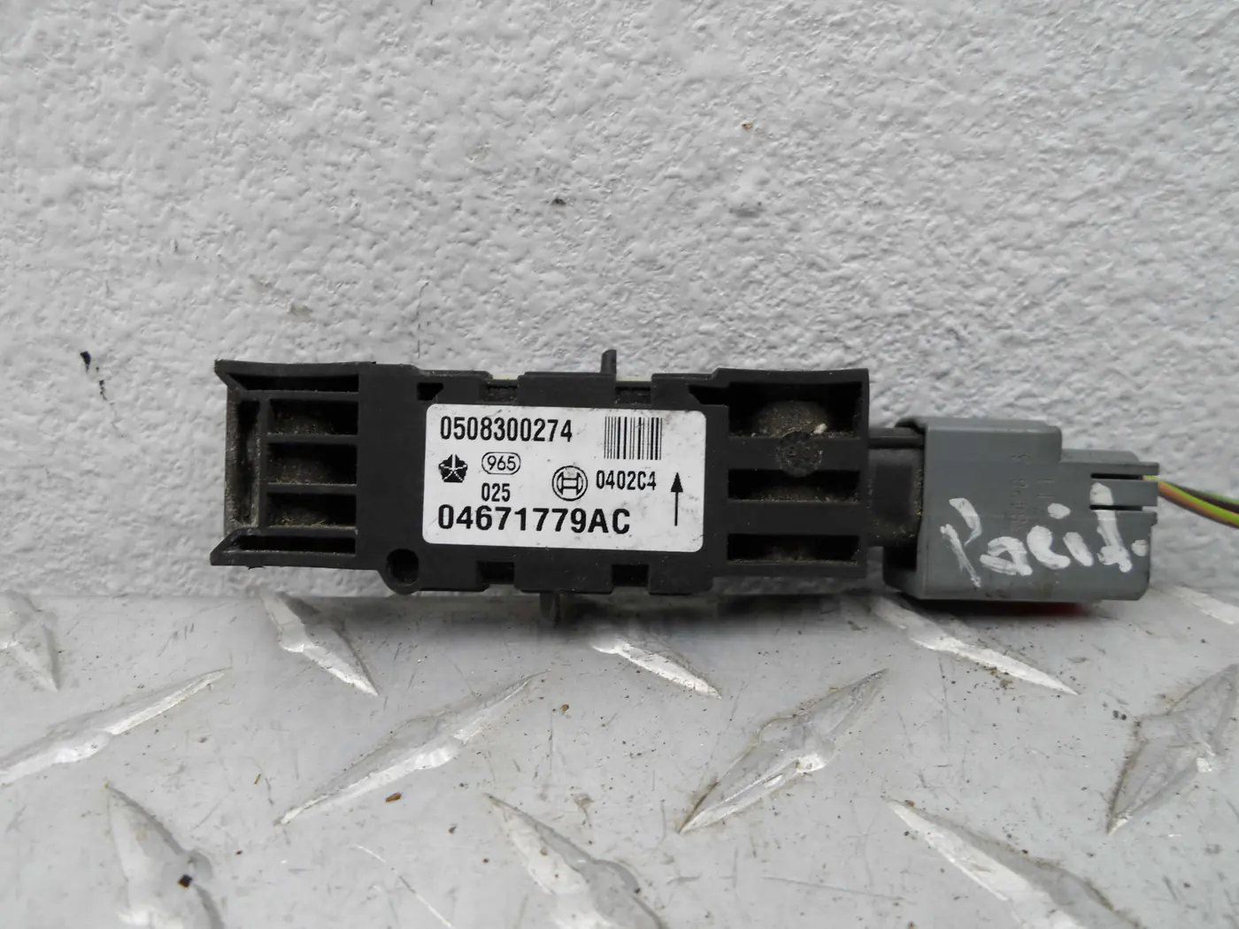 Датчик кондиционера к Chrysler Pacifica 2004
