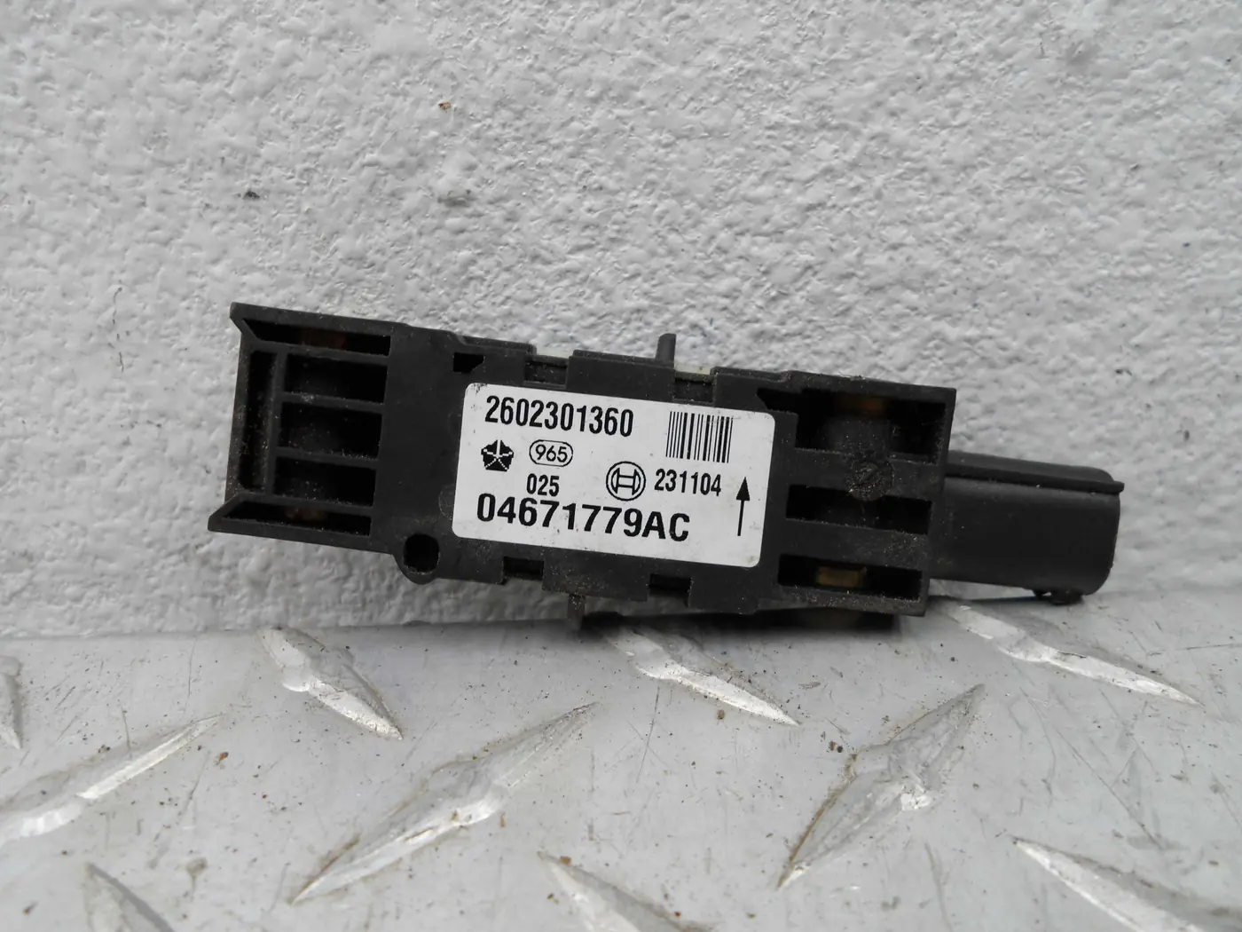 Датчик кондиционера к Chrysler Pacifica 2004