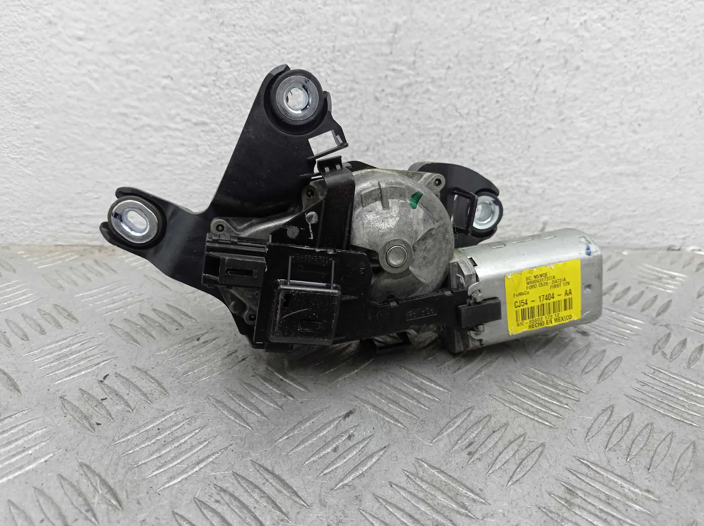 Моторчик стеклоочистителя  к Ford Escape 2013