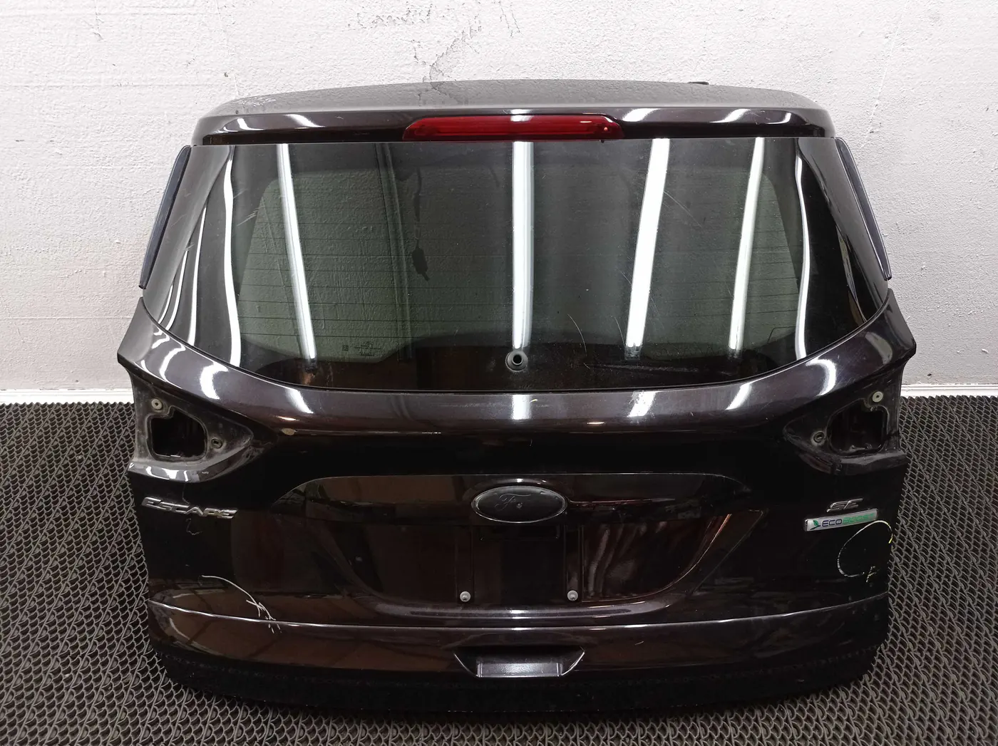 Крышка багажника к Ford Escape 2013