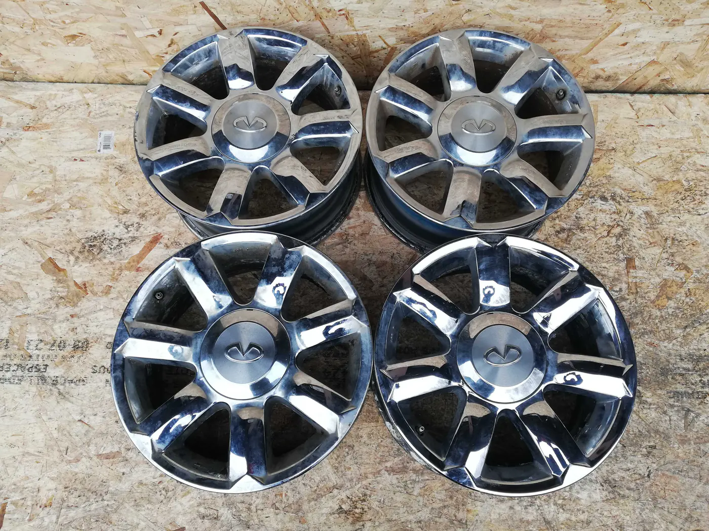 8xR18 6 139.7 ET25 DIA77.8 к Infiniti QX56