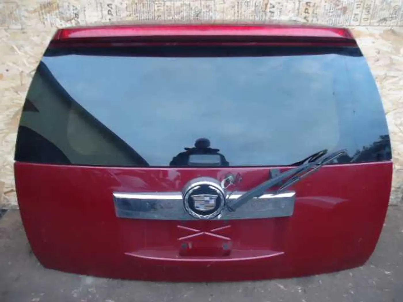 Крышка багажника к Cadillac Escalade 2007