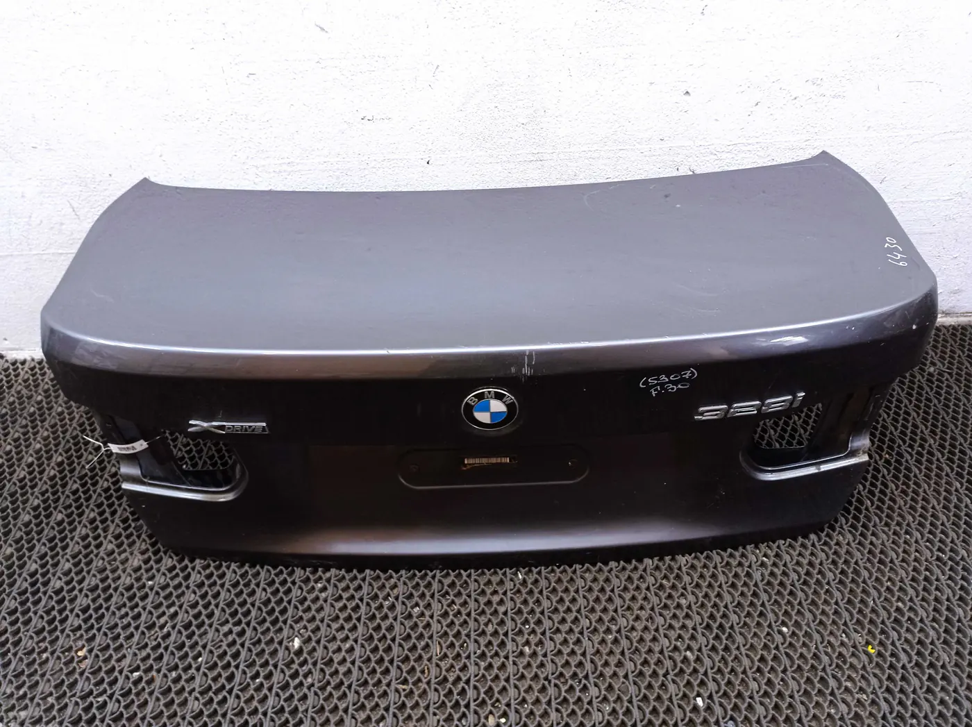 Кнопка  к BMW 3 series 2015