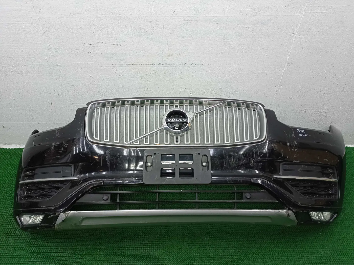 Бампер передний к Volvo XC90 2017