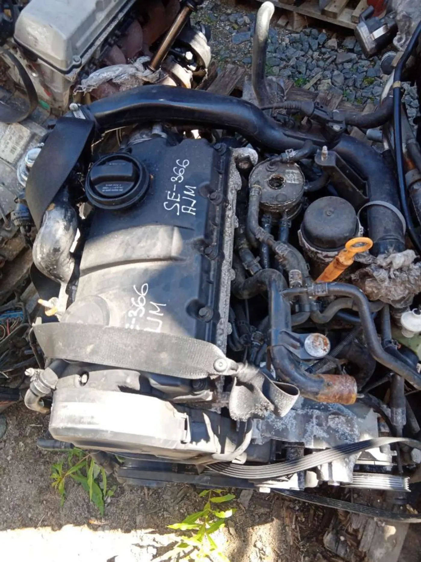 Двигатель к Audi A4 2000