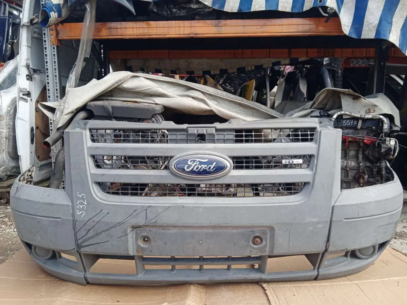 Бампер передний к Ford Tourneo Connect 2008