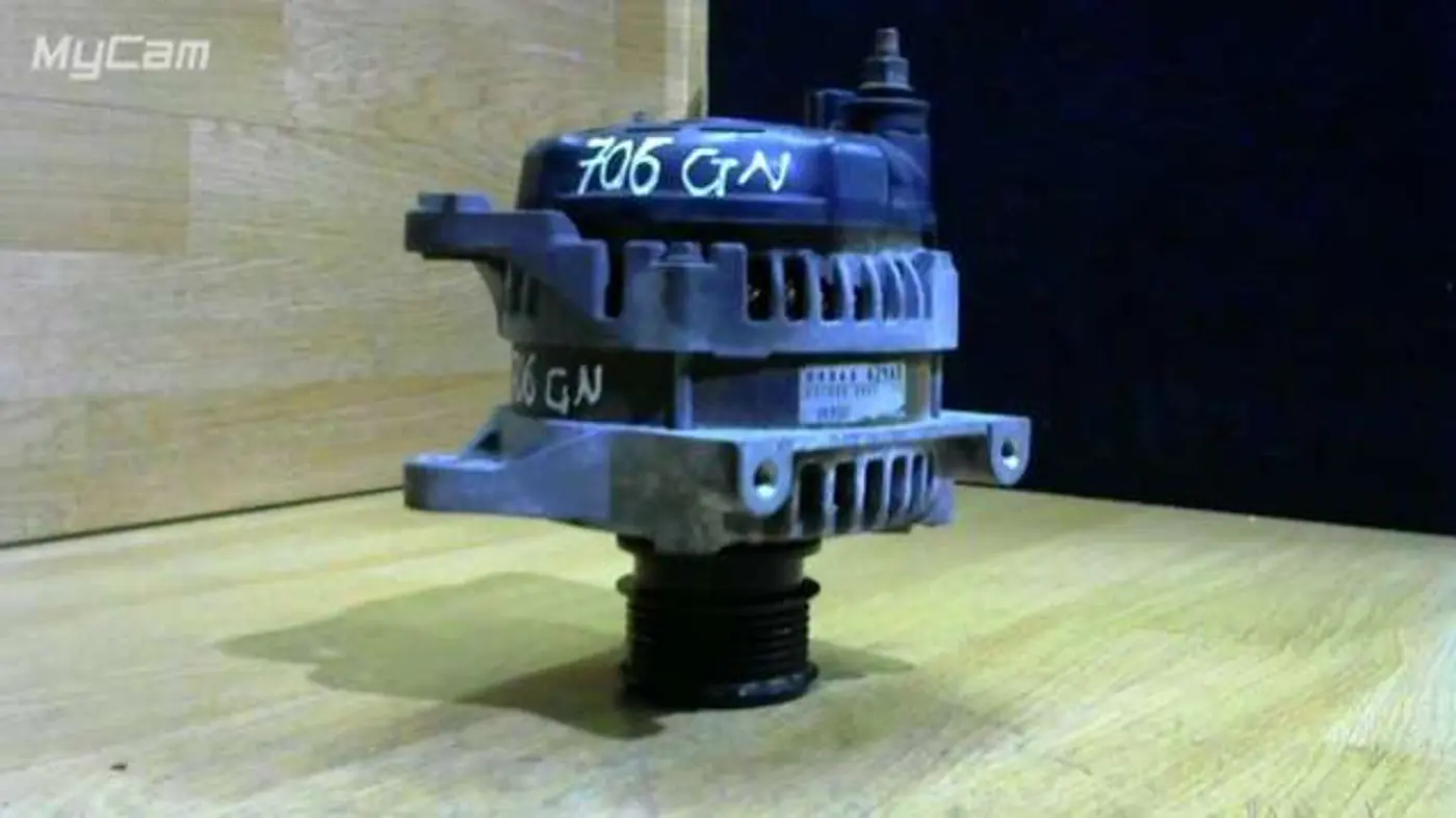 Генератор к Chrysler Voyager 2006