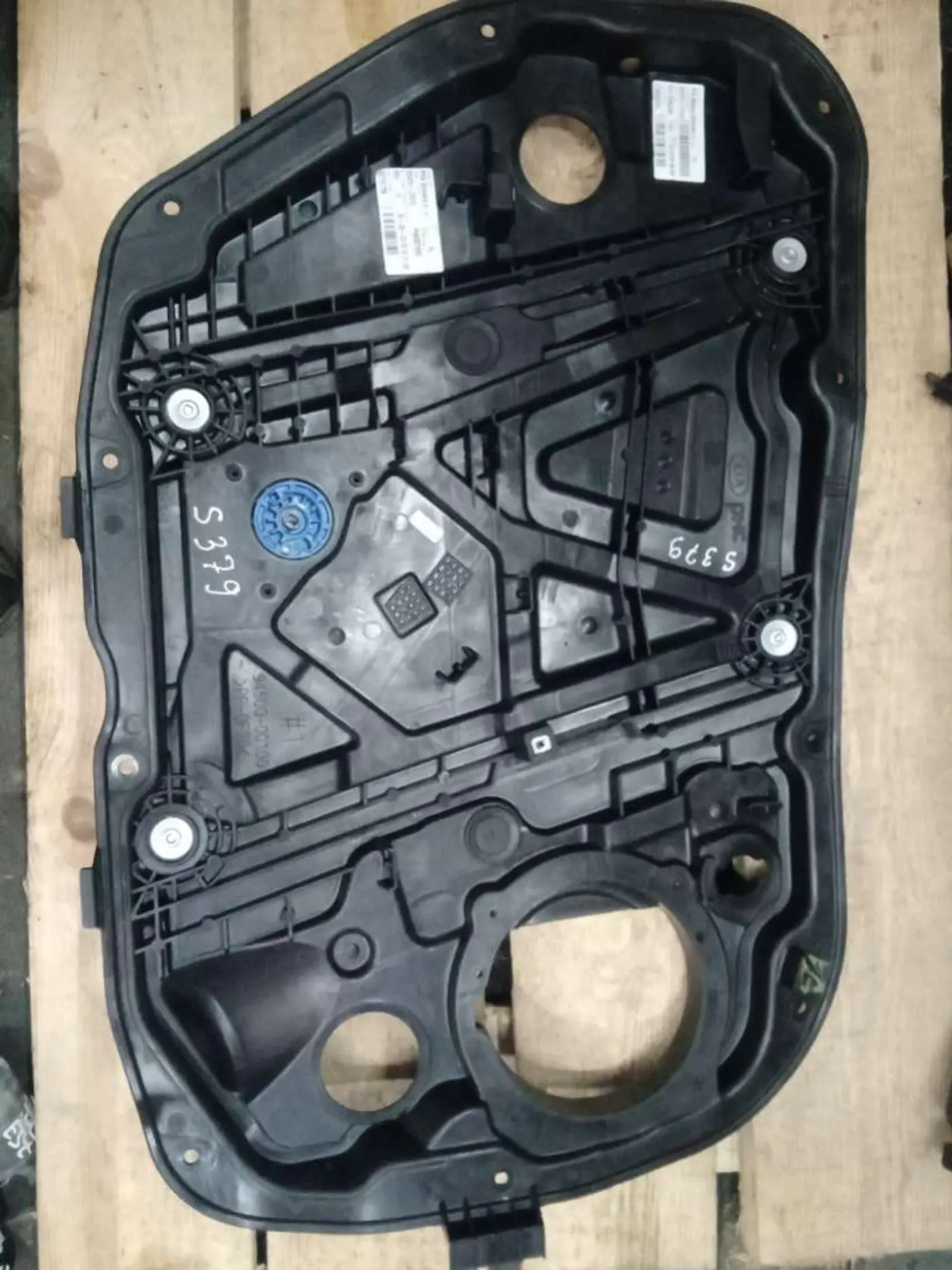Стеклоподъемник к Kia Ceed 2019