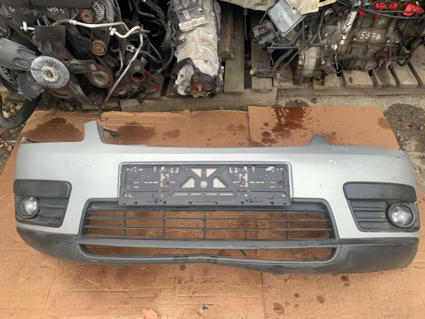 Бампер передний к Ford Focus 2005