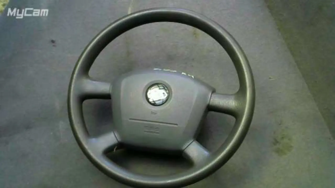Руль к Kia Carens 2002