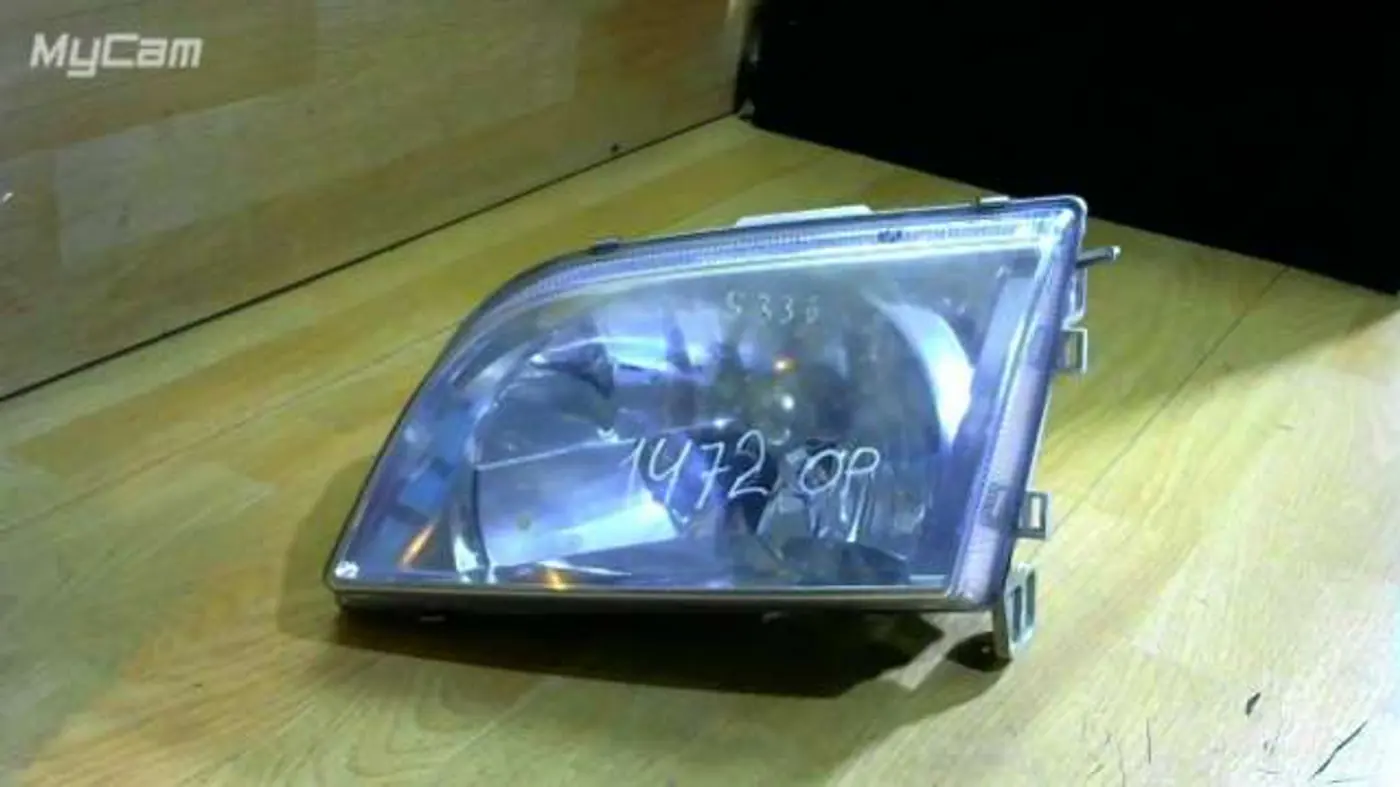 Фара левая к Mitsubishi Space Star 2002