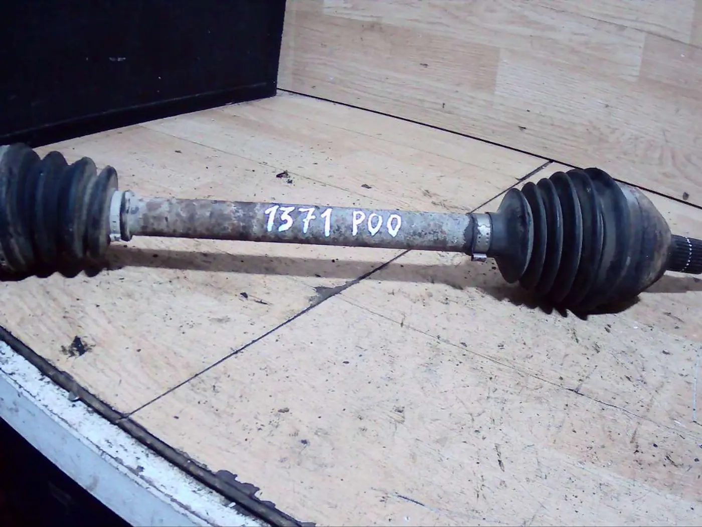 Полуось (приводной вал, ШРУС) к Chevrolet Evanda 2004