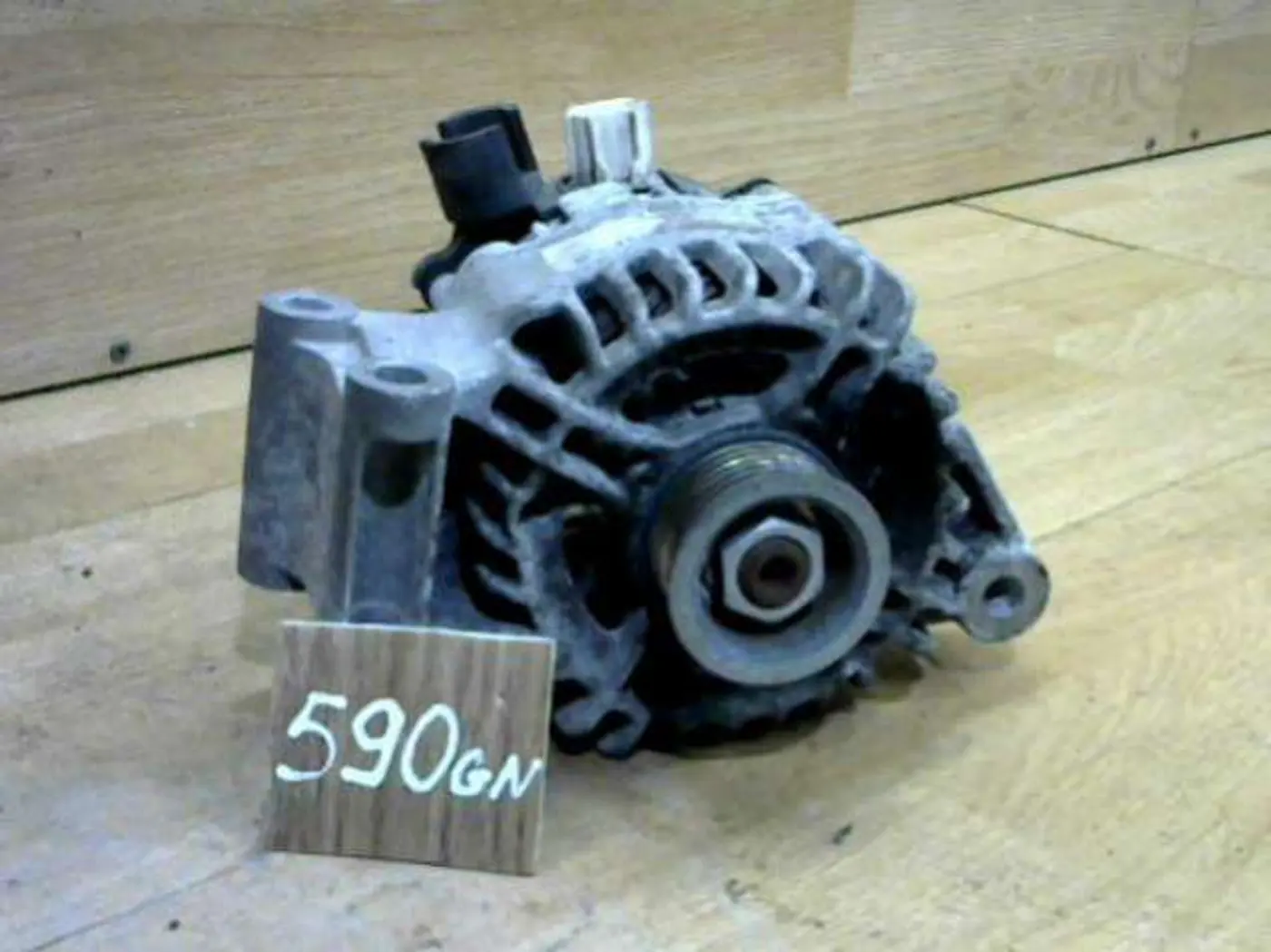 Генератор к Ford C-MAX 2006