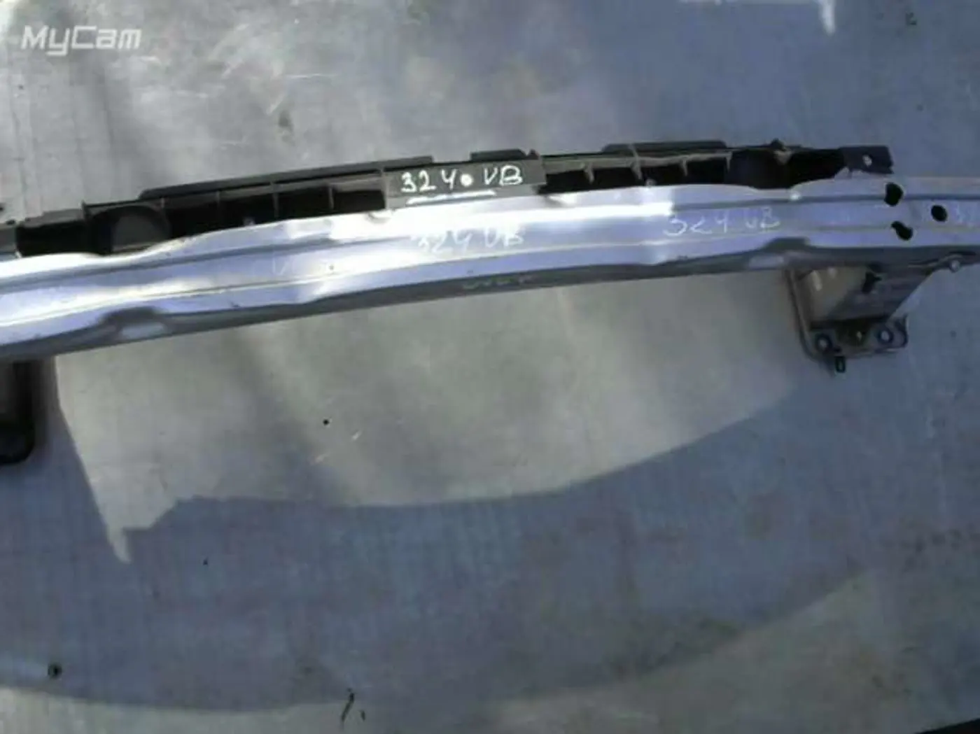 Усилитель бампера к Opel Vectra 2005