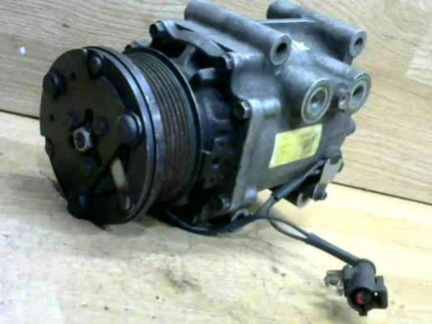 Компрессор кондиционера к Ford Mondeo 2003
