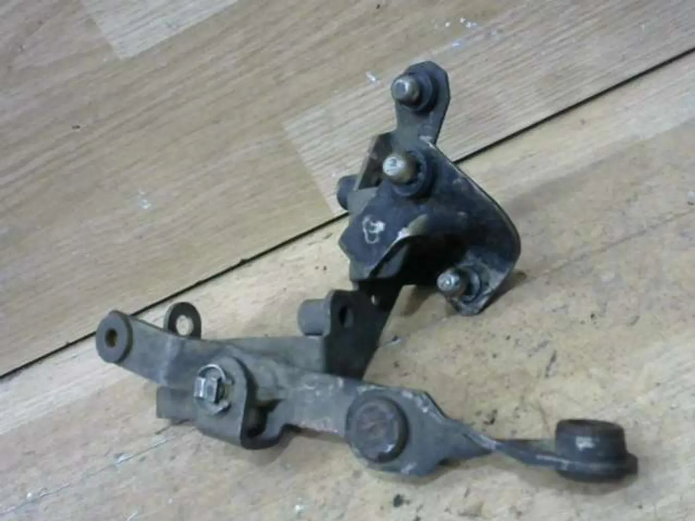 Кулиса к Audi A3 1998