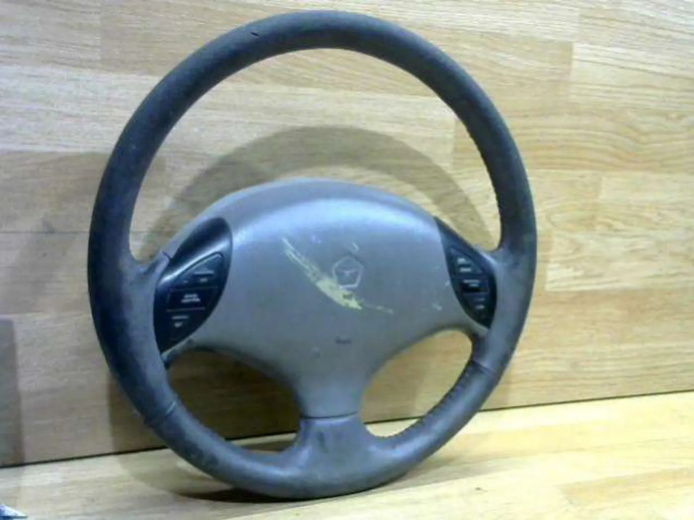 Руль к Chrysler Voyager 1998