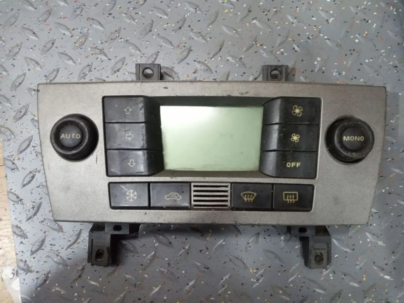 Блок управления печки (переключатель отопителя) к Fiat Stilo 2002