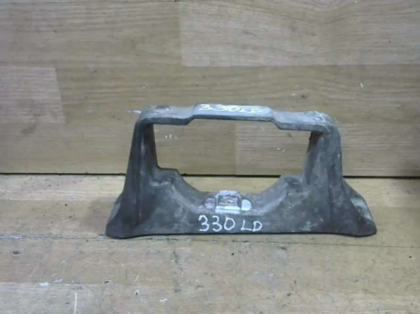 Кронштейн двигателя к Ford Focus 2006