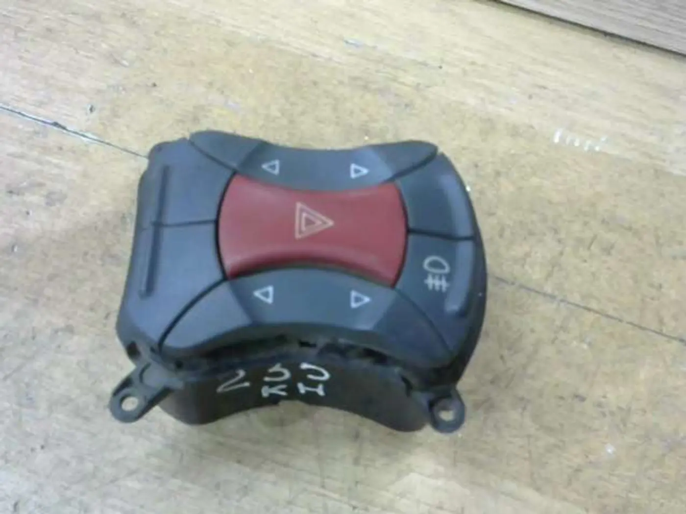 Кнопка  к Fiat Doblo 2003
