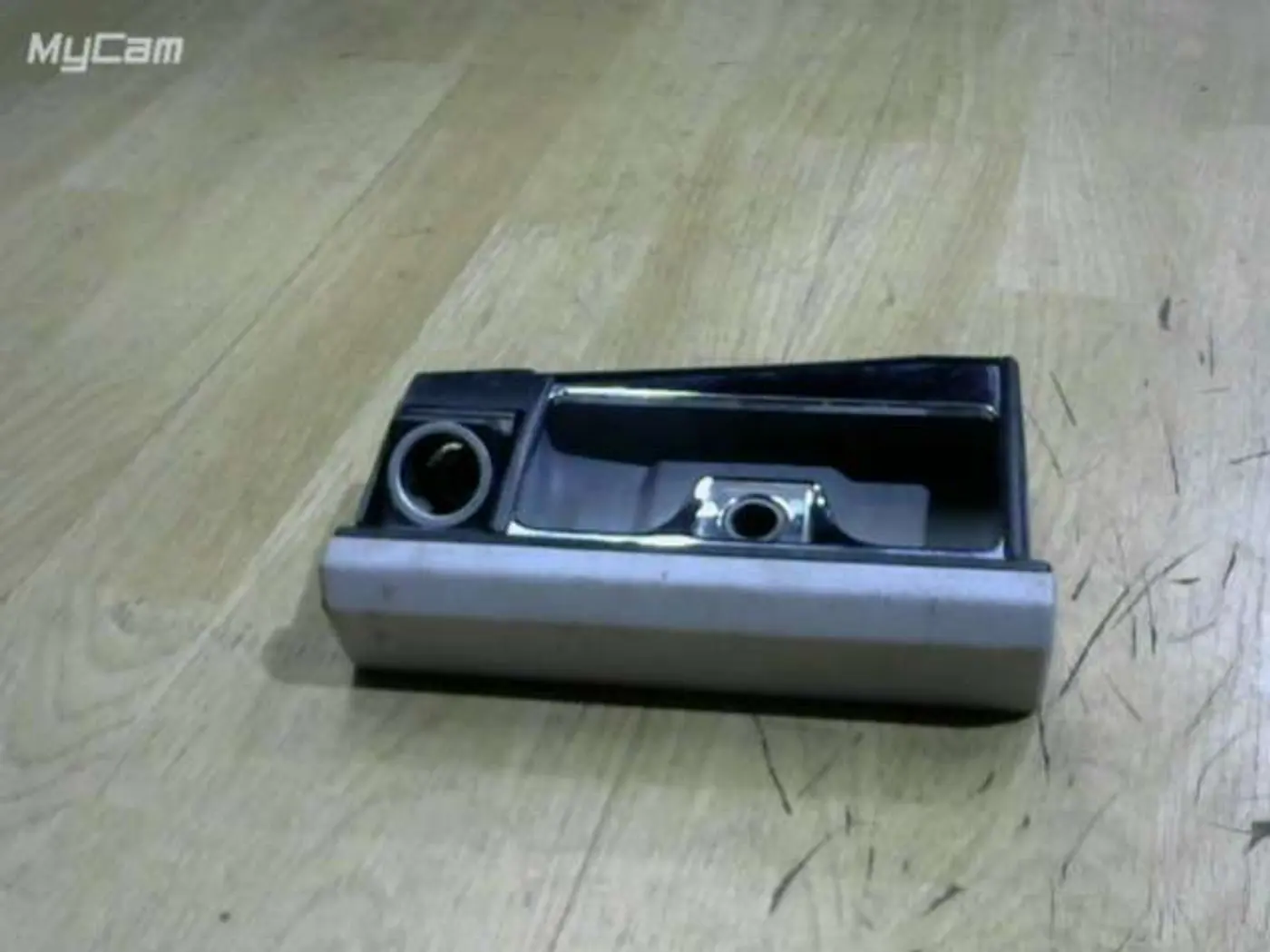 Пепельница к BMW 5 1993