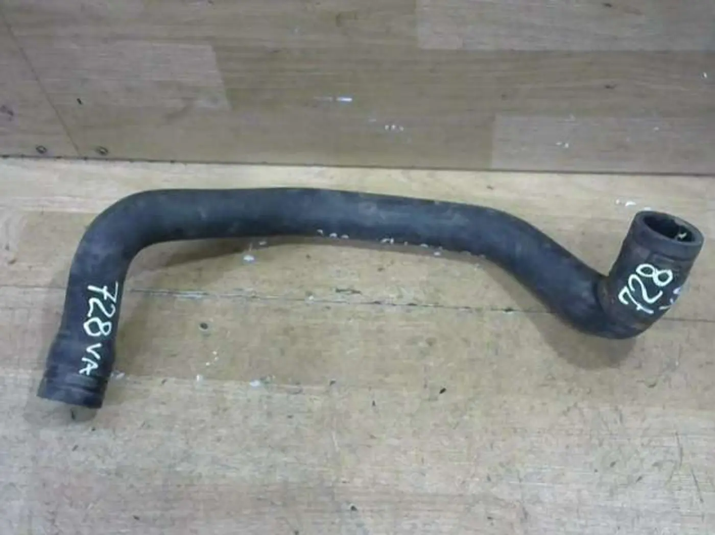 Патрубок к Ford Focus 2000