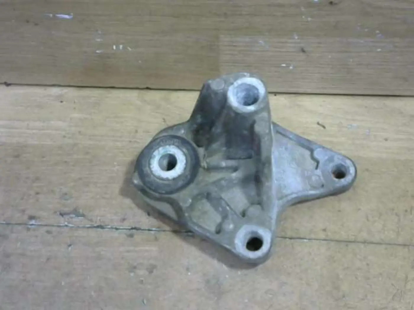 Кронштейн КПП к Ford C-MAX 2006