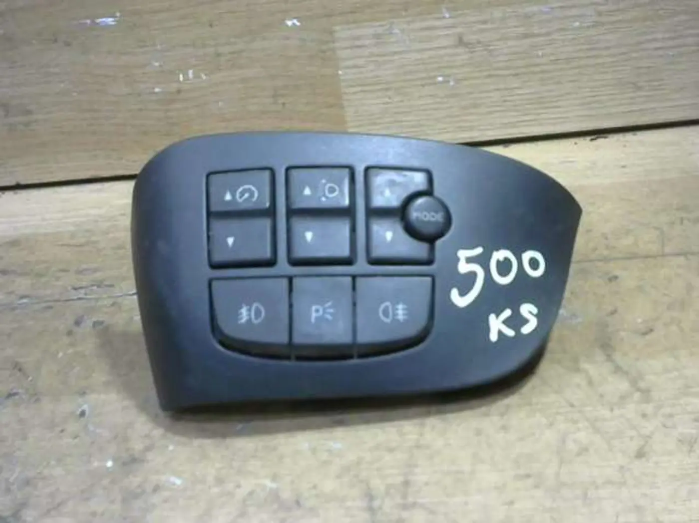 Кнопка  к Fiat Stilo 2003