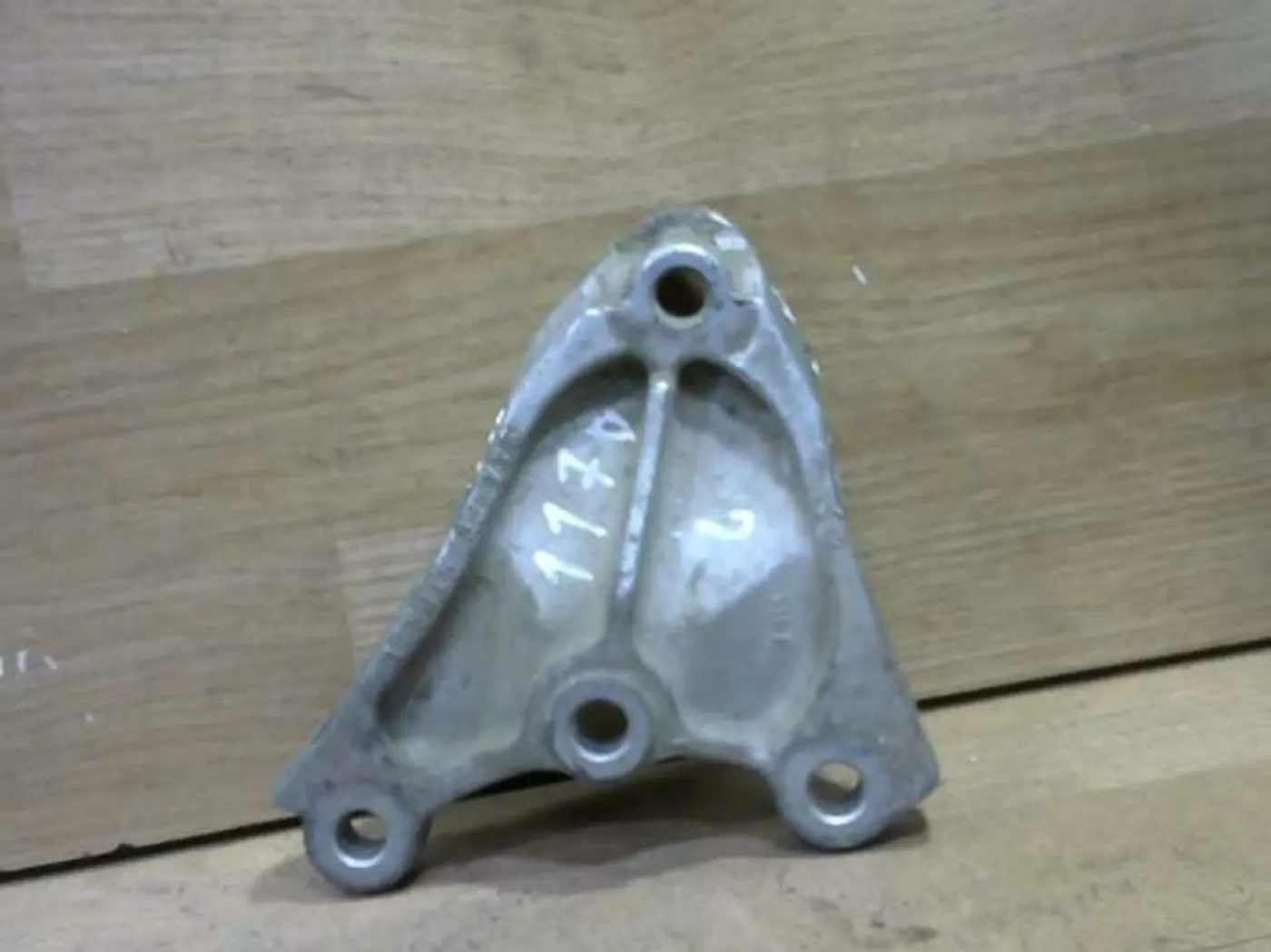 Кронштейн КПП к Honda Jazz 2005