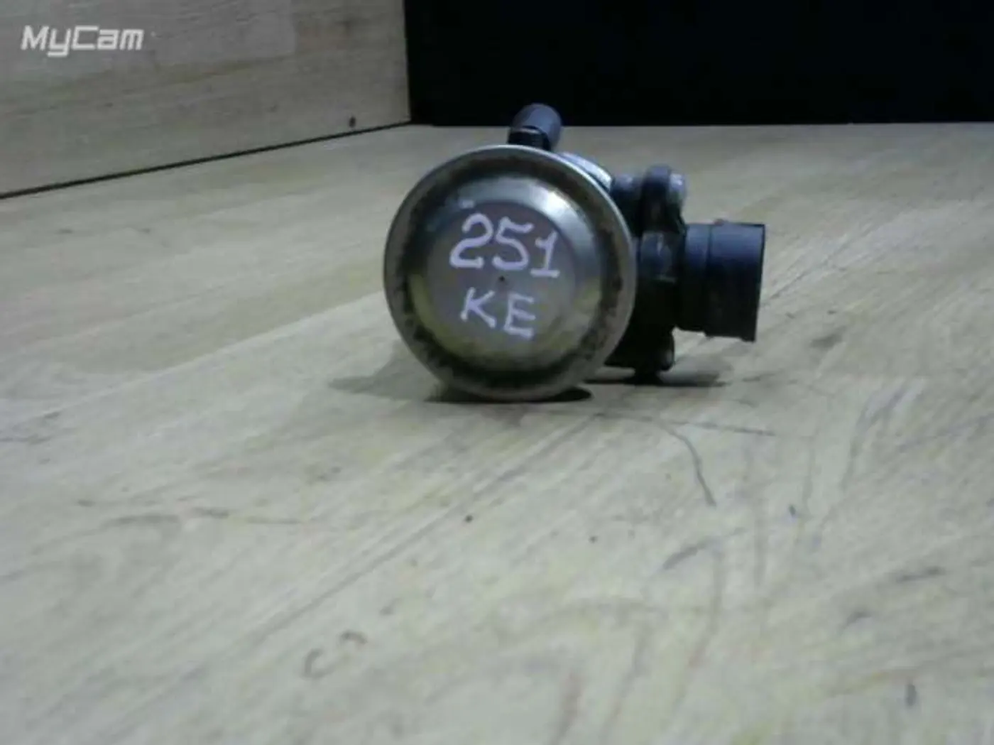 Помпа к BMW 3 series 2000