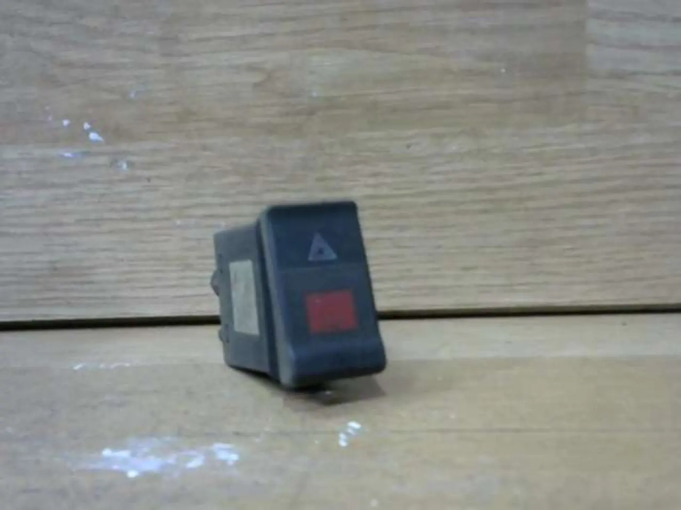Кнопка  к Audi 100 1992