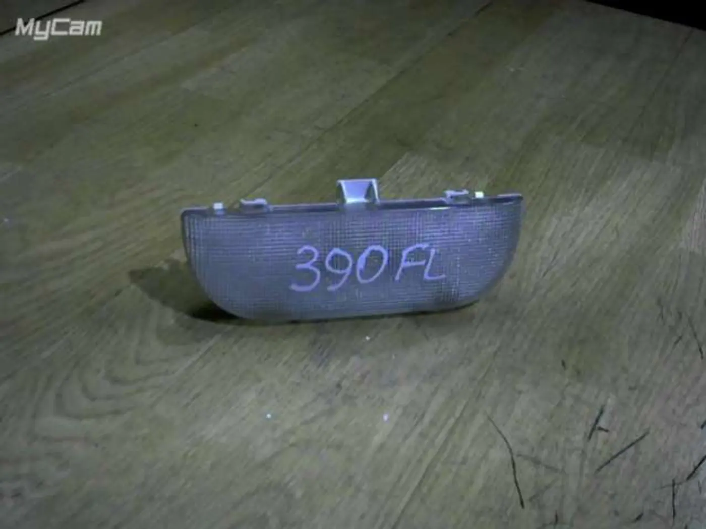 Фонарь салона (плафон) к Chrysler Voyager 2004