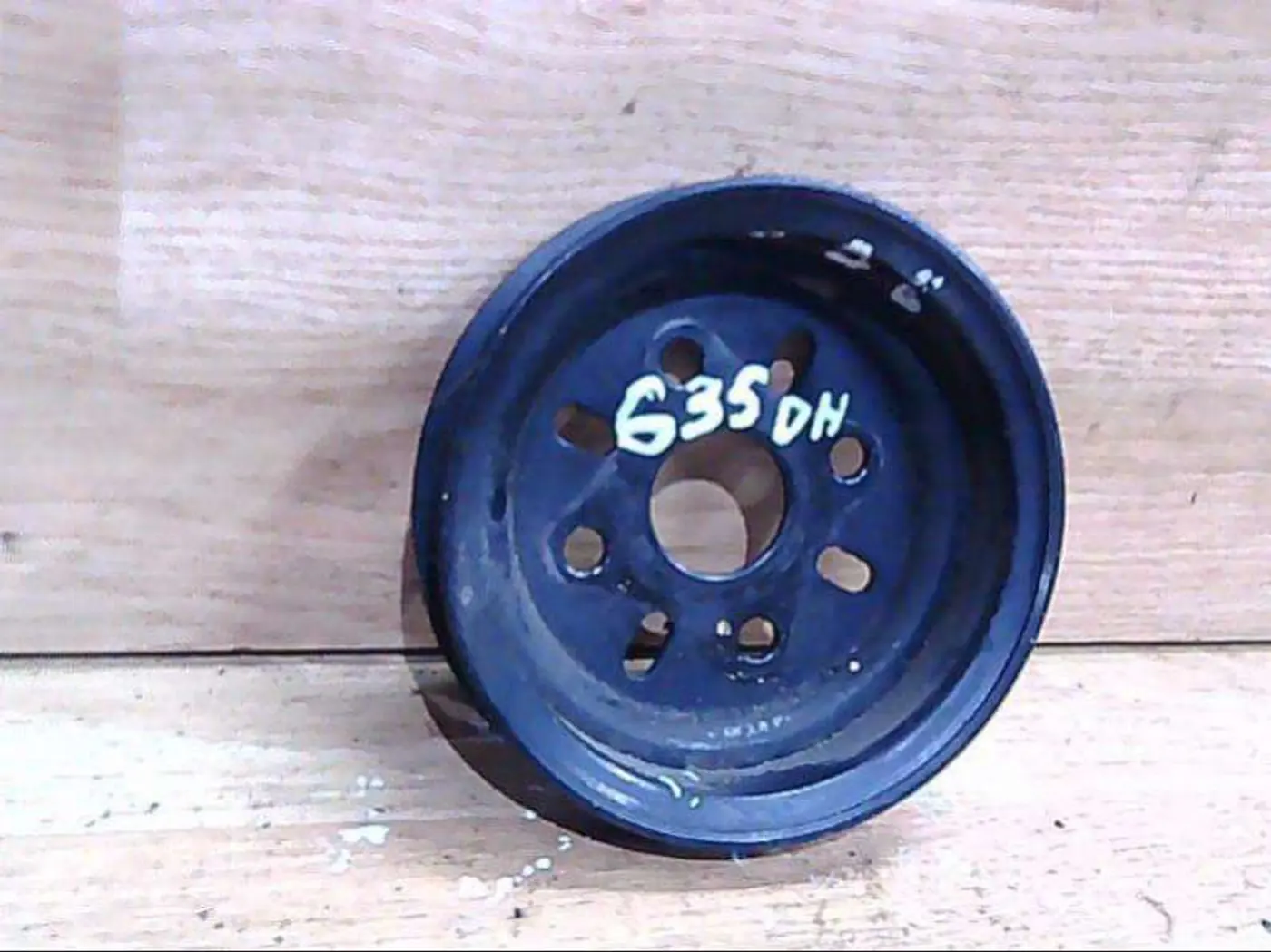 Шкив помпы к Nissan Almera Tino 2002