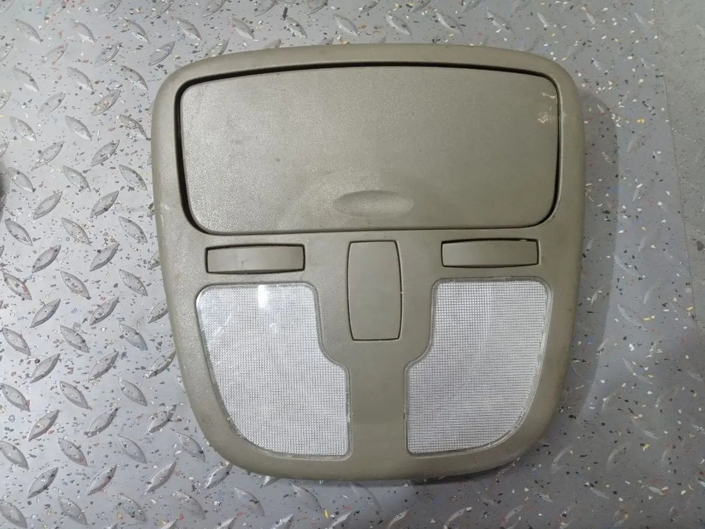 Фонарь салона (плафон) к Chevrolet Evanda 2004