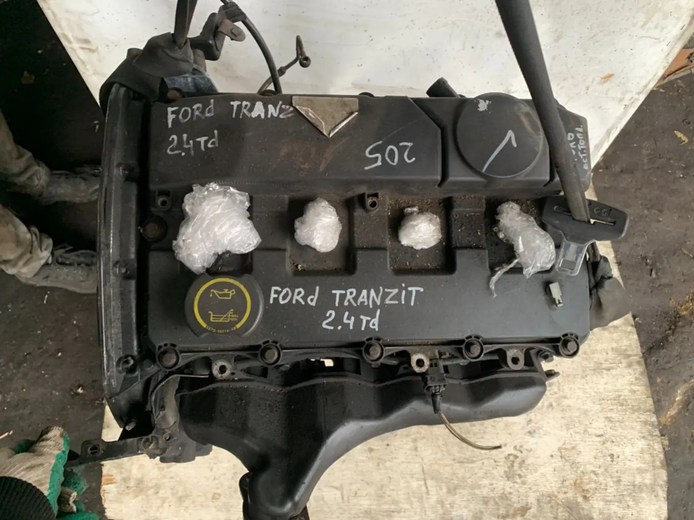 Двигатель к Ford Tourneo Connect 2004