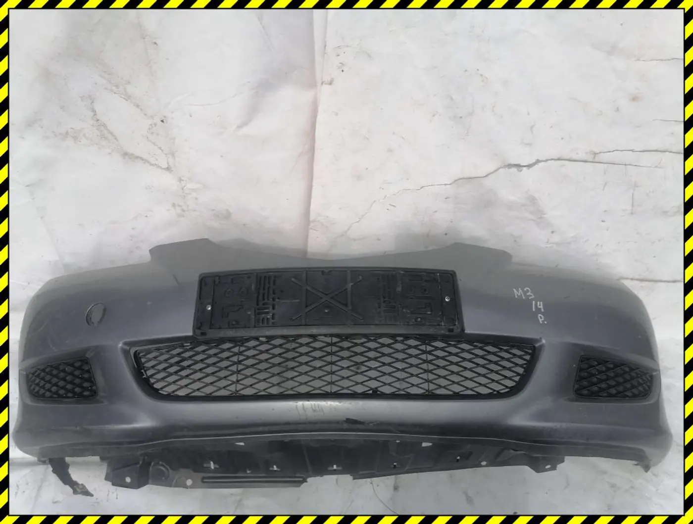 Бампер передний к Mazda 3 2003