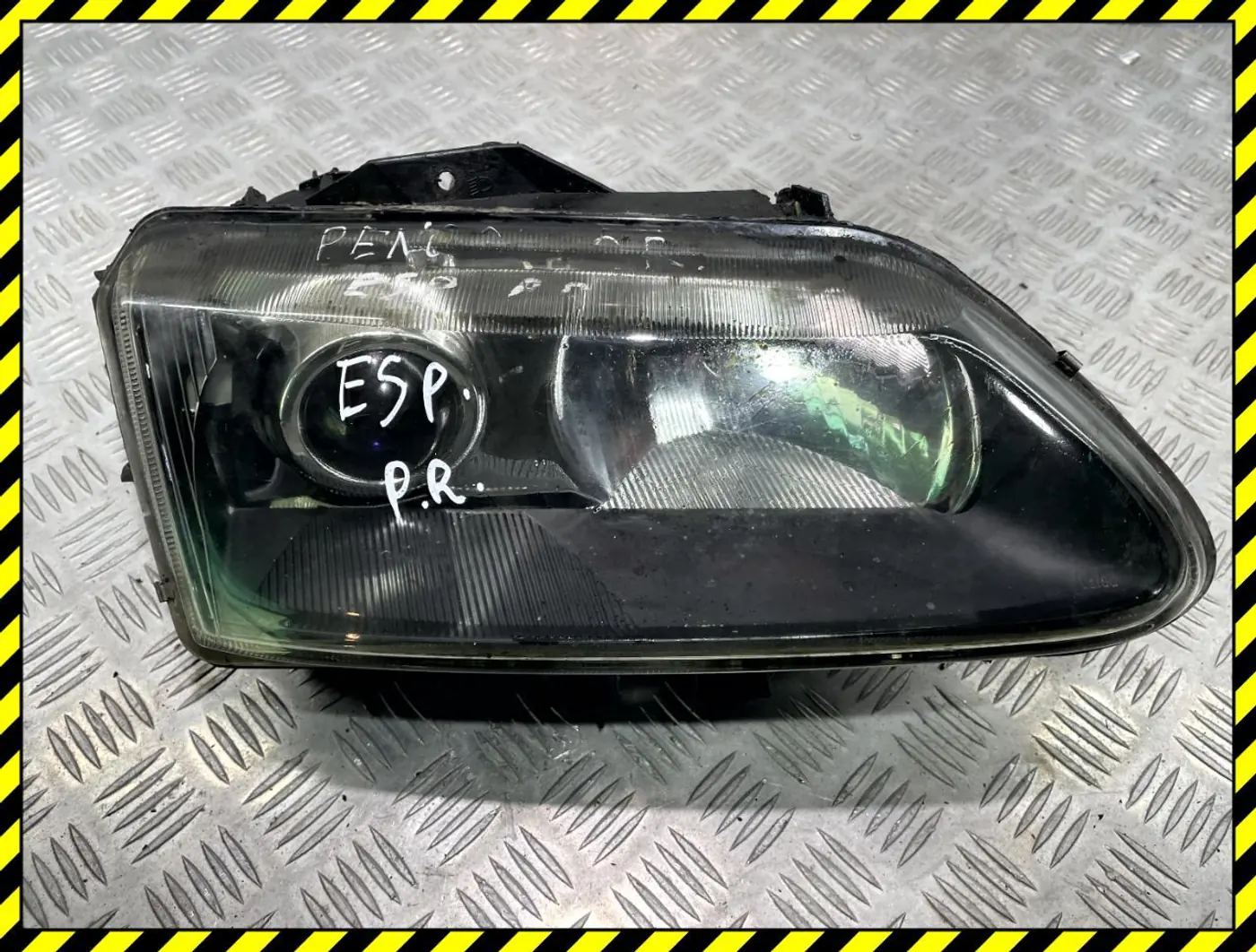 Фара правая к Renault Espace 2001