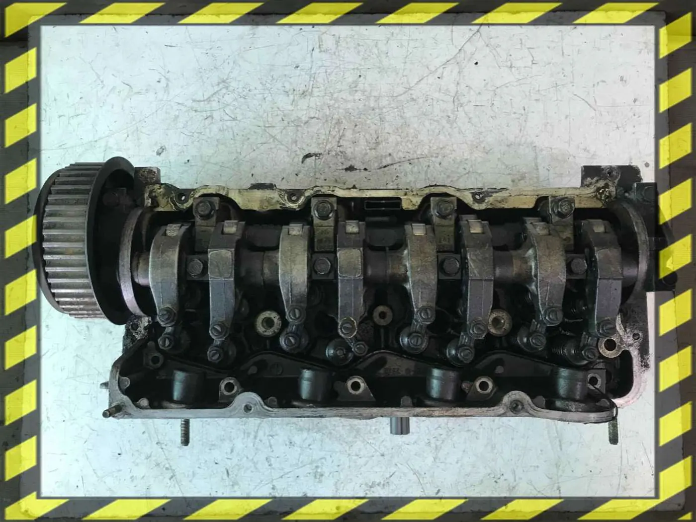 Головка блока цилиндров к Mazda 6 2004