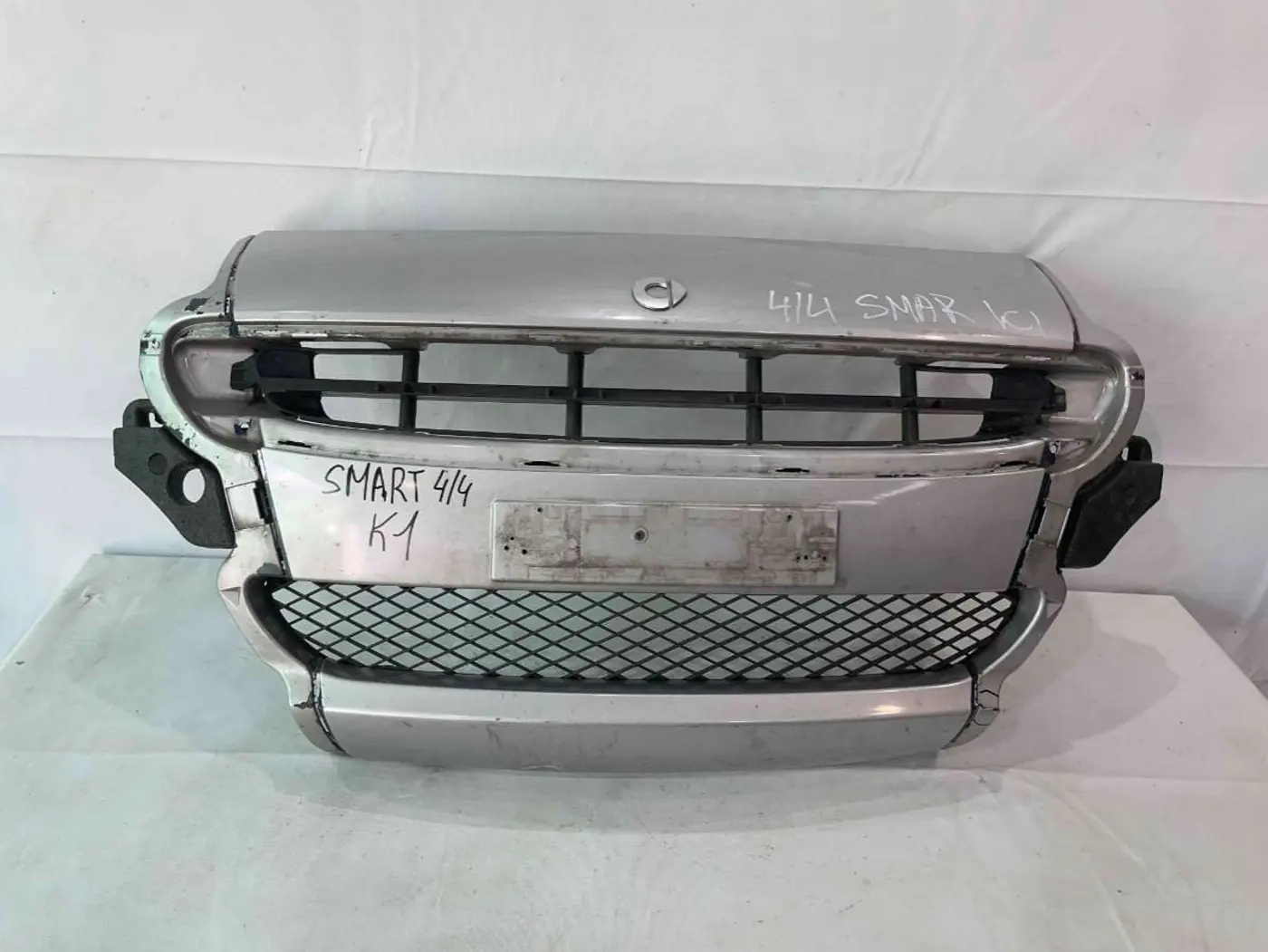 Решетка радиатора к Smart Forfour 2005