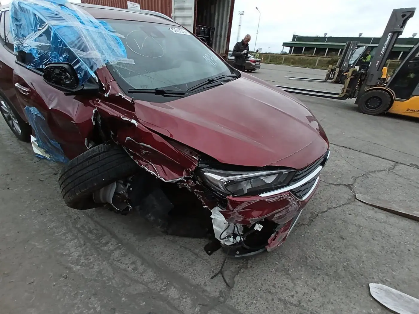 Зеркало наружное левое к Buick Encore GX 2022