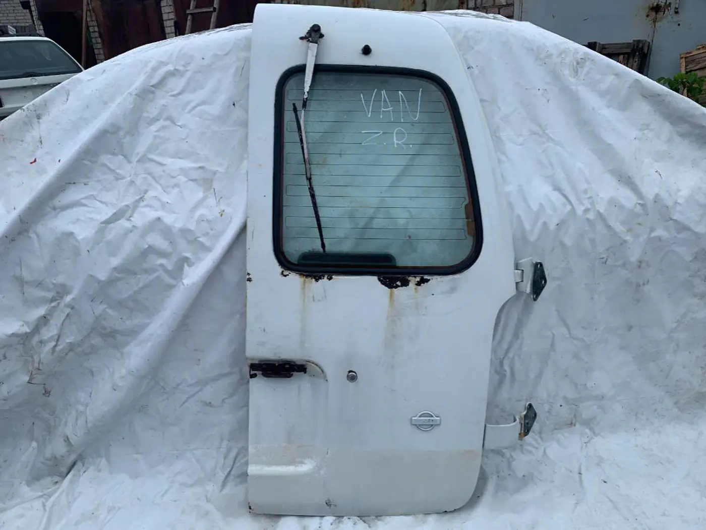 Дверь распашная к Nissan Vanette 1997