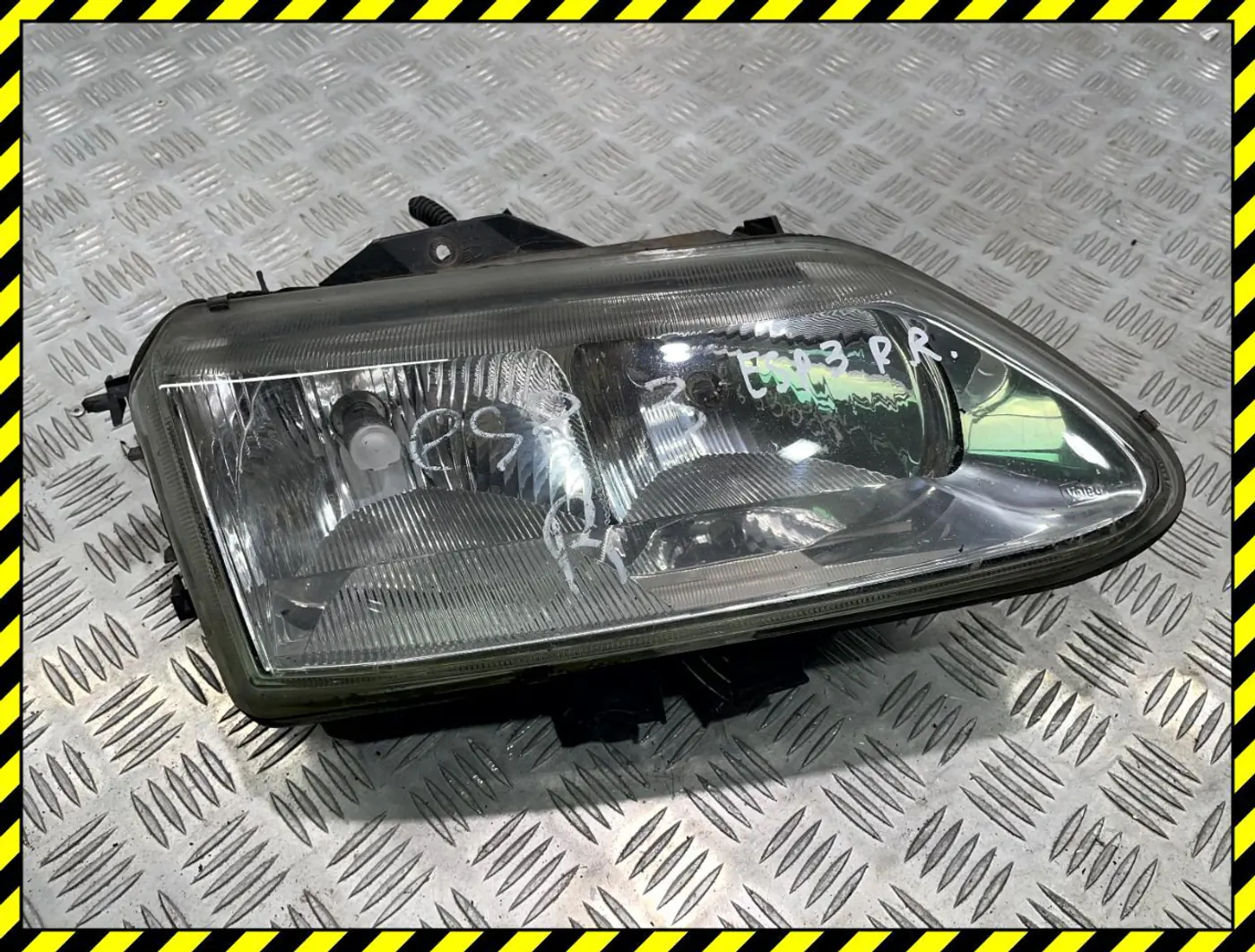 Фара правая к Renault Espace 2001