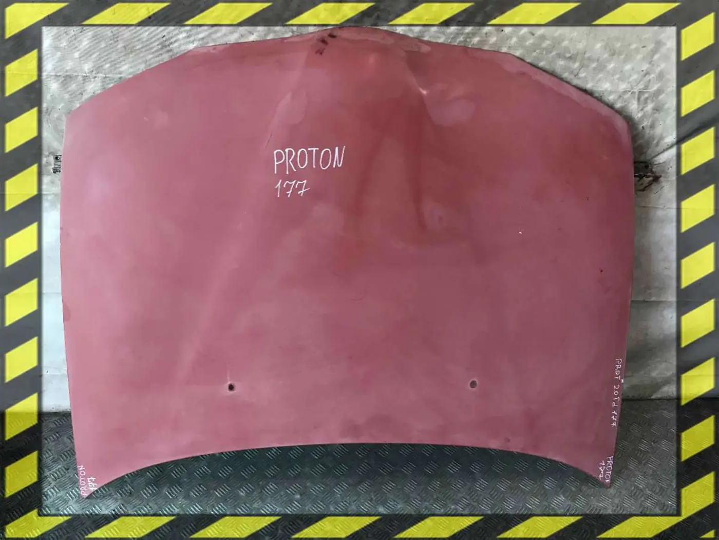 Капот к Proton 400 1998
